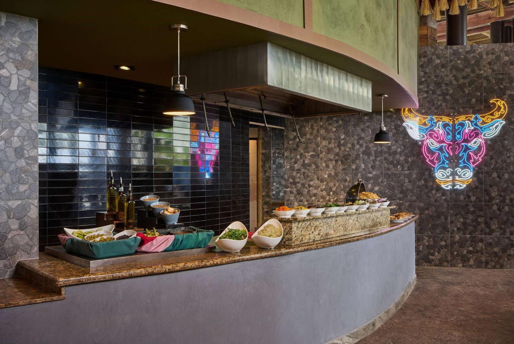 Wyndham Alltra Vallarta, All-Inclusive Resort نويفو فايارتا المظهر الخارجي الصورة