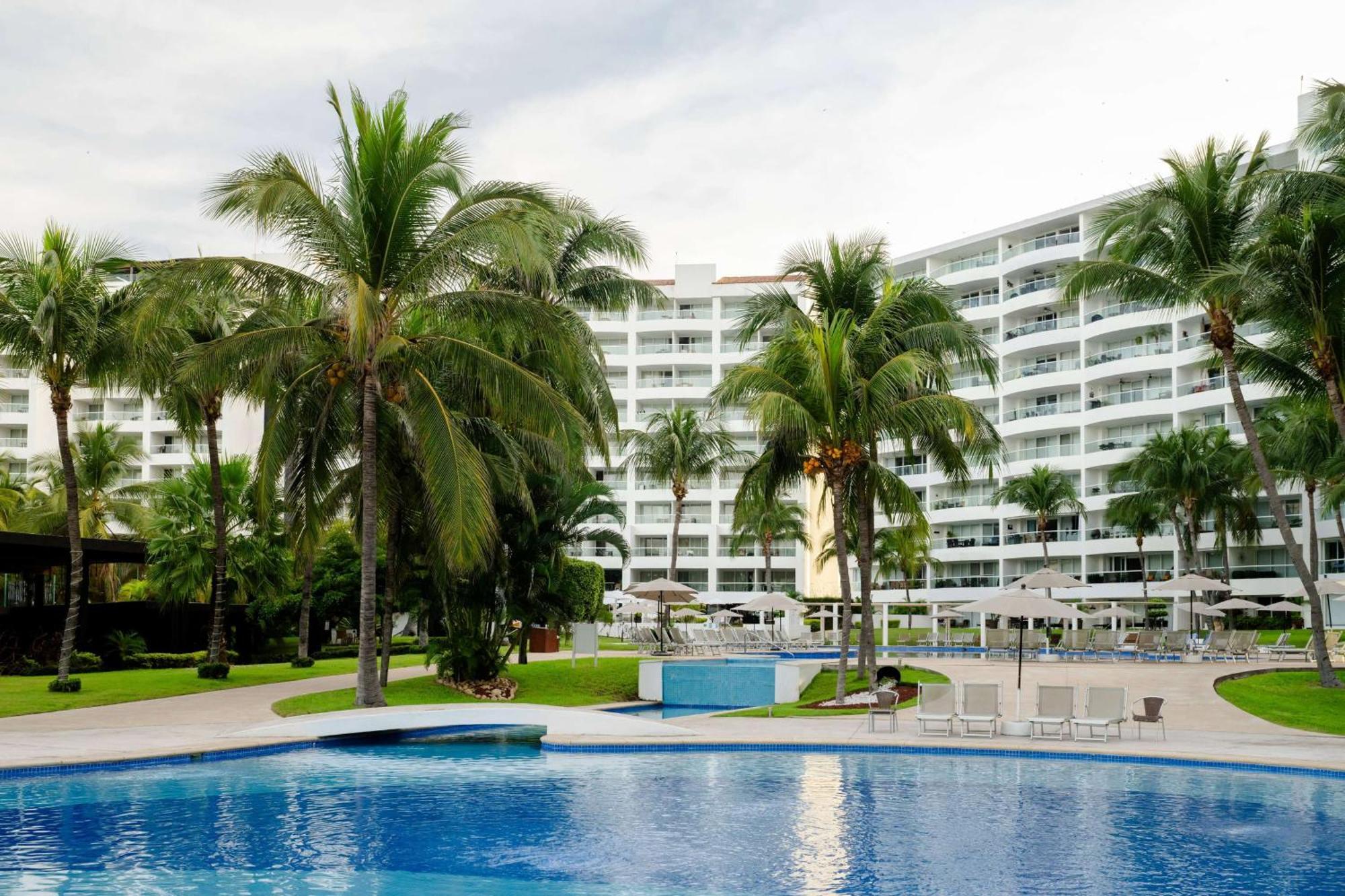 Wyndham Alltra Vallarta, All-Inclusive Resort نويفو فايارتا المظهر الخارجي الصورة